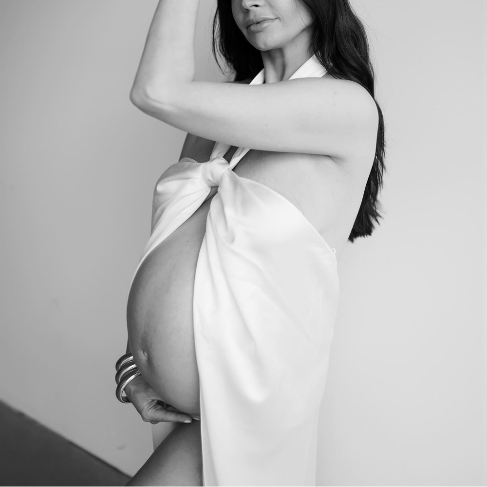 Women’s White Halter Tie Maternity Top